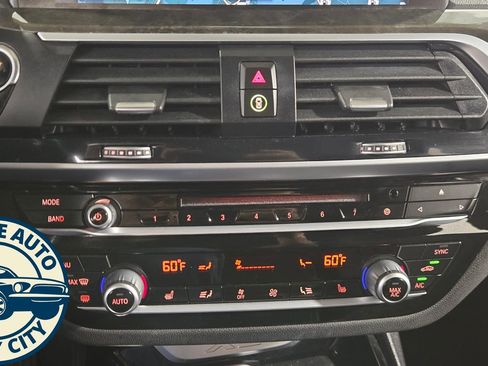 Used 2018 BMW X3 xDrive30i AWD/4WD image 17