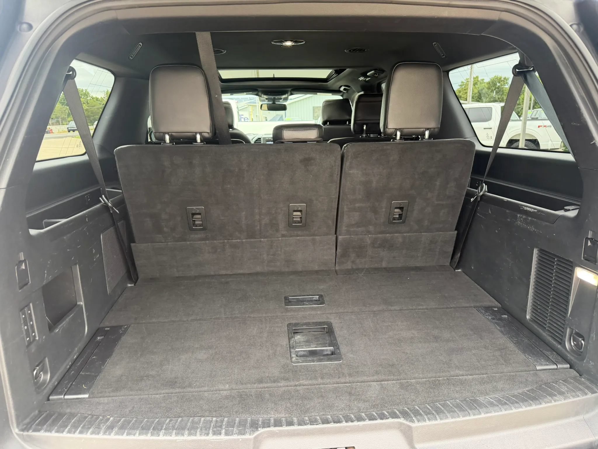 Used 2019 Ford Expedition Max Limited w/ Special Edition Package AWD/4WD image 40