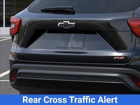 New 2026 Chevrolet Trax RS w/ Driver Confidence Package FWD image 15
