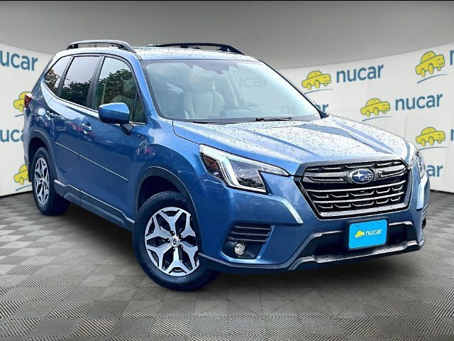 Used 2024 Subaru Forester Premium AWD/4WD image 1