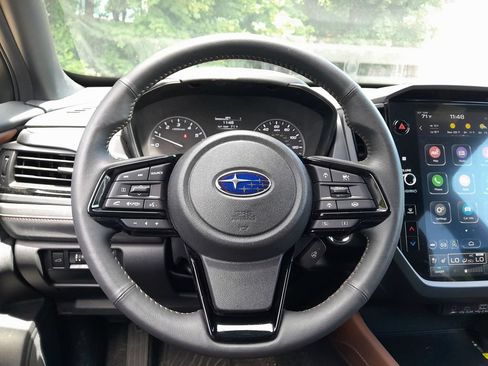 Certified 2025 Subaru Forester Touring AWD/4WD image 18