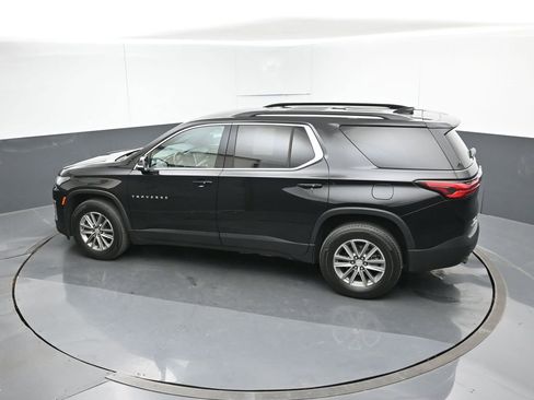 Used 2023 Chevrolet Traverse LT image 52