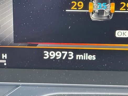 Used 2023 INFINITI QX60 Luxe w/ Performance Audio Package image 26