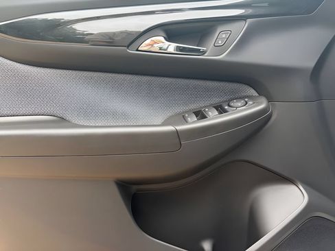 New 2026 Chevrolet TrailBlazer LT w/ Midnight Edition FWD image 12