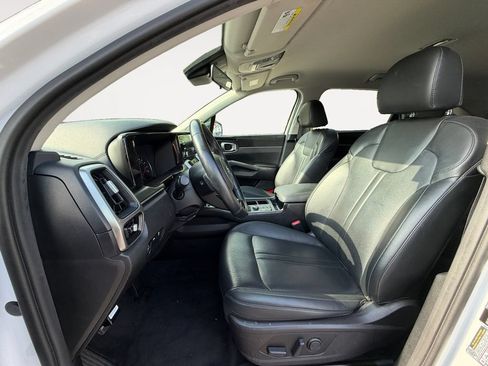 Used 2021 Kia Sorento S AWD/4WD image 11