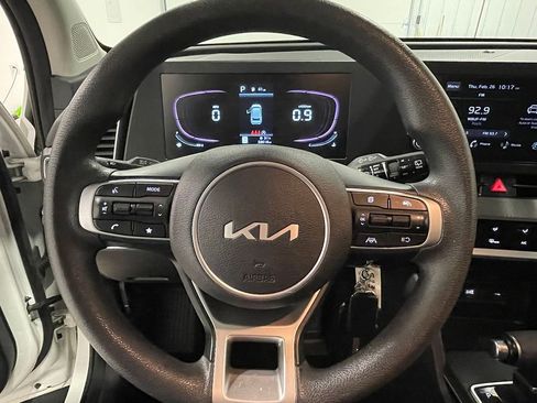 Used 2023 Kia Sportage LX image 30