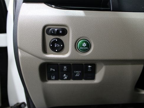 Used 2019 Honda Ridgeline RTL-E image 9