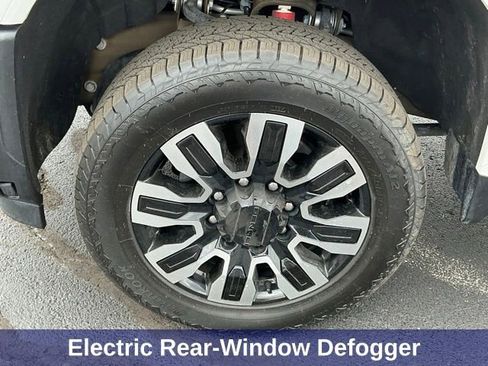 Used 2025 GMC Sierra 2500 Denali Ultimate AWD/4WD image 12