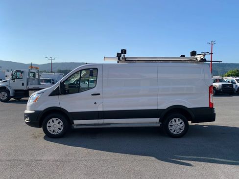 Used 2020 Ford Transit 250 Low Roof w/ Exterior Upgrade Package RWD image 5