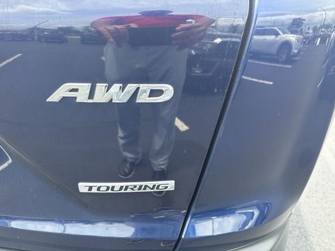 Used 2019 Honda CR-V Touring image 4