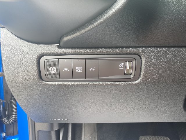 Certified 2025 Chevrolet Equinox EV RS FWD image 25