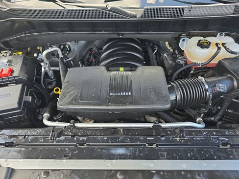 Used 2025 Chevrolet Silverado 1500 LT w/ Z71 Off-Road Package image 26