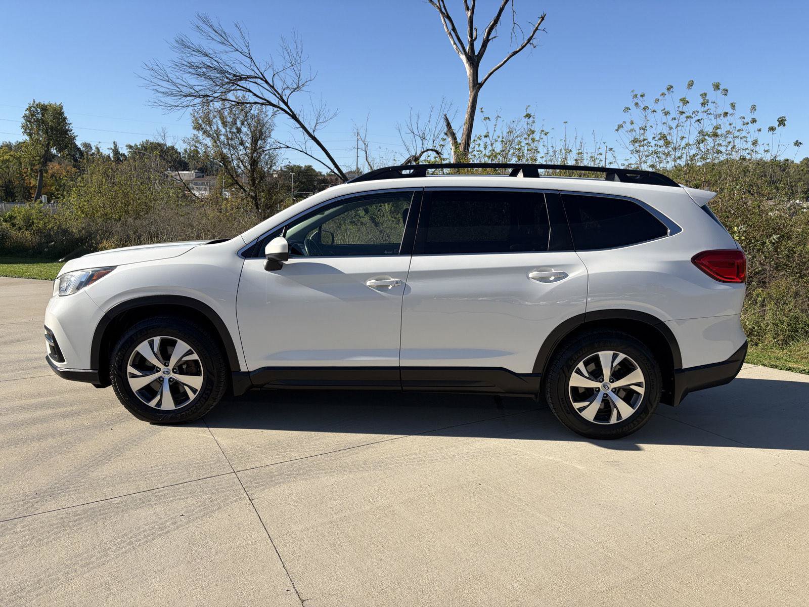 Used 2019 Subaru Ascent Premium AWD/4WD image 5