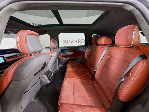 Certified 2025 Lincoln Nautilus Black Label AWD/4WD image 30