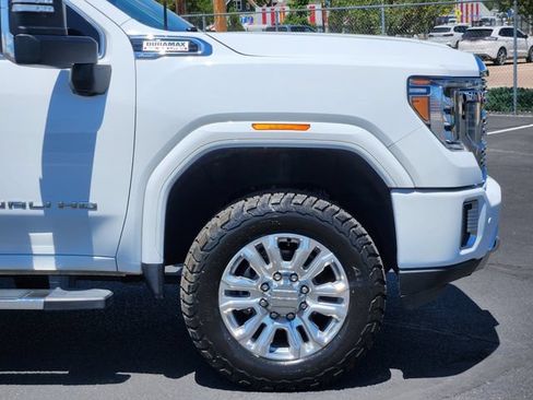 Used 2020 GMC Sierra 2500 Denali w/ Denali Ultimate Package AWD/4WD image 10