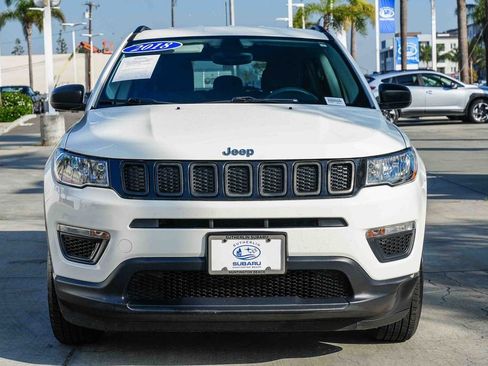Used 2018 Jeep Compass Sport w/ Tech Group image 2