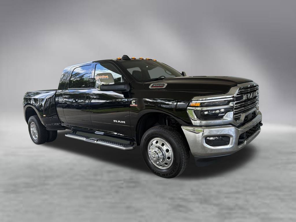 Used 2026 RAM 3500 Laramie w/ Max Tow Package AWD/4WD image 2