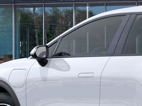New 2026 Chevrolet Equinox EV LT FWD image 12