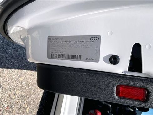 Used 2019 Audi S5 Premium Plus w/ Premium Plus AWD/4WD image 35