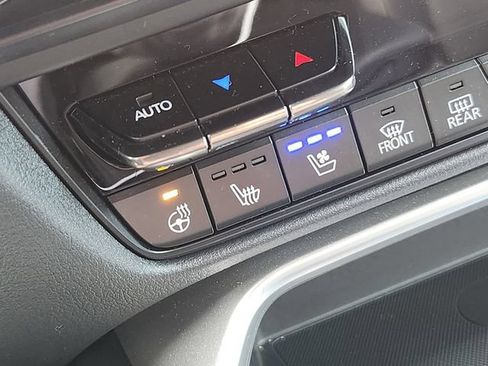Used 2025 MAZDA CX-90 Plug-In Hybrid w/ Premium Plus AWD/4WD image 23