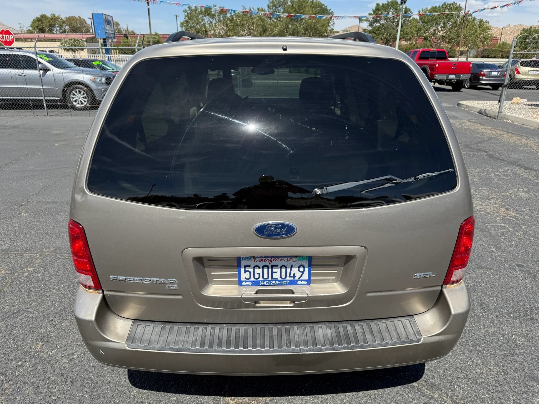Used 2004 Ford Freestar SEL FWD image 5