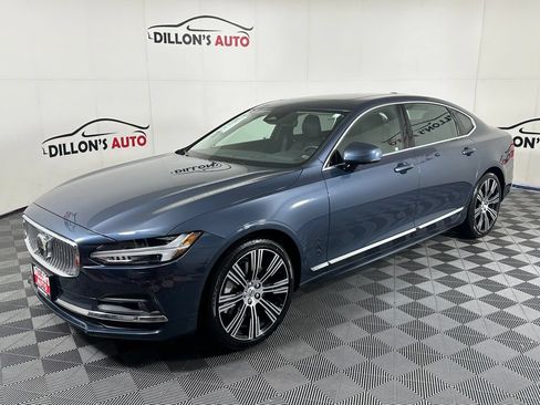 Used 2025 Volvo S90 B6 Plus w/ Protection Package Premier AWD/4WD image 2