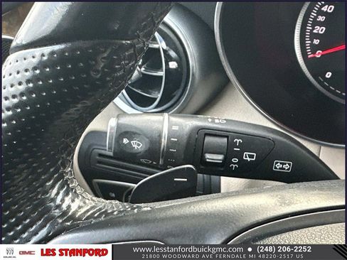 Used 2017 Mercedes-Benz GLC 300 4MATIC image 22