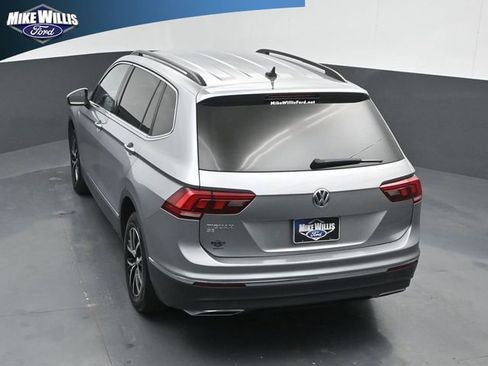Used 2021 Volkswagen Tiguan SE image 13
