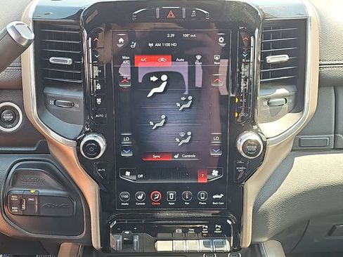 Used 2019 RAM 2500 Laramie AWD/4WD image 25