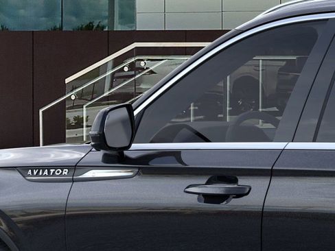 New 2025 Lincoln Aviator Reserve w/ Luxury Package image 20