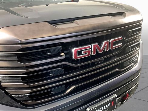Used 2022 GMC Sierra 1500 AT4X AWD/4WD image 29
