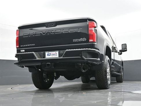 New 2026 Chevrolet Silverado 2500 High Country w/ High Country Premium Package AWD/4WD image 49