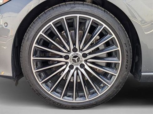 Used 2025 Mercedes-Benz C 300 Sedan image 24