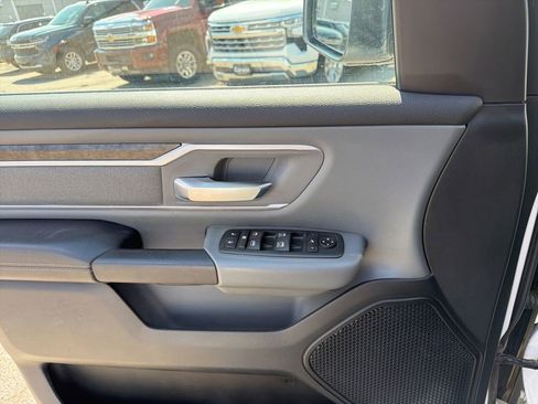 Used 2020 RAM 1500 Big Horn AWD/4WD image 14