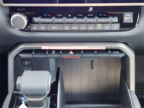 New 2026 Toyota Tundra Limited image 14