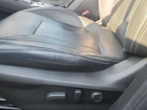 Used 2020 Subaru Forester Limited w/ Popular Package #3 image 11