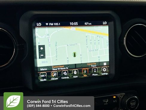 Used 2021 Jeep Wrangler Unlimited Sahara AWD/4WD image 20
