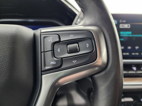 Used 2024 Chevrolet Silverado 3500 LT w/ Convenience Package image 15