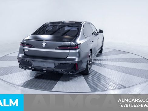 Used 2024 BMW i7 eDrive50 w/ M Sport Package RWD image 8
