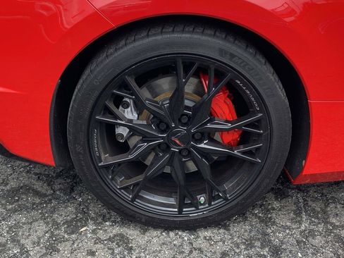 Used 2023 Chevrolet Corvette Stingray Preferred Cpe w/ Z51 Performance Package RWD image 7