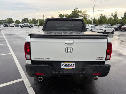 Used 2021 Honda Ridgeline Sport image 7