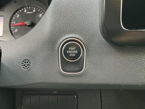 Used 2021 Mercedes-Benz Sprinter 2500 w/ Driver Convenience Package image 28