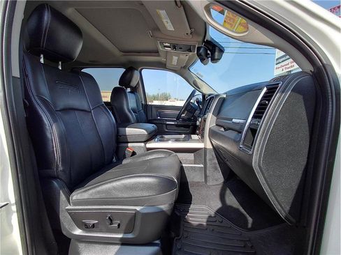 Used 2018 RAM 2500 Laramie image 13