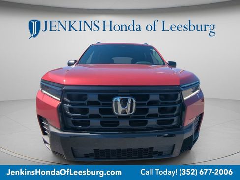 New 2026 Honda Pilot Sport image 8