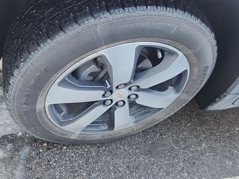 Used 2020 Chevrolet Traverse LT w/ LT Premium Package image 7