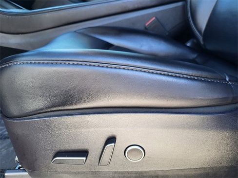 Used 2021 Tesla Model Y Long Range image 14