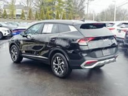 Used 2023 Kia Sportage EX AWD/4WD image 10