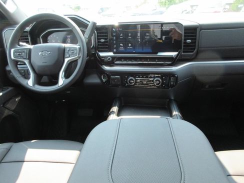 New 2026 Chevrolet Silverado 3500 LTZ w/ LTZ Plus Package AWD/4WD image 21