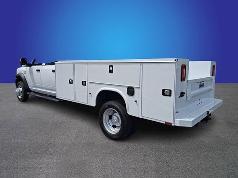 New 2026 RAM 5500 Tradesman AWD/4WD image 4