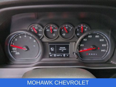 Used 2022 Chevrolet Silverado 1500 Custom AWD/4WD image 13